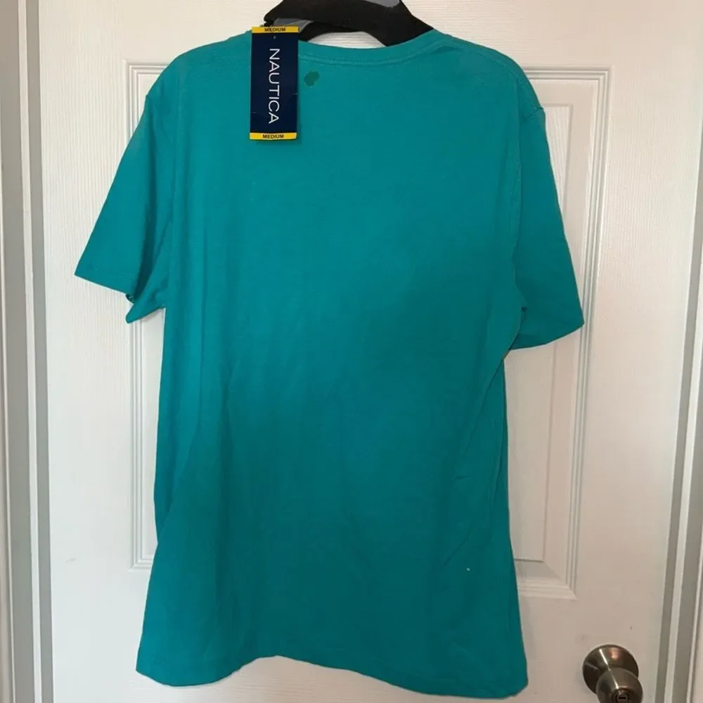 Nautica Men's  Medium Teal Graphic Yacht Club Short sleeves tee NWT